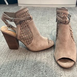 BCBG open toe, sling back tan booties